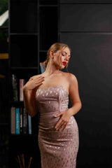 Vivienne Vogue Dress